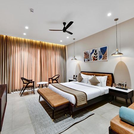 Maira Resort And Convention Centre Rāipur Extérieur photo