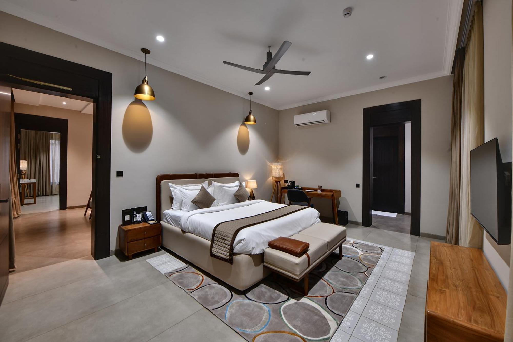 Maira Resort And Convention Centre Rāipur Extérieur photo