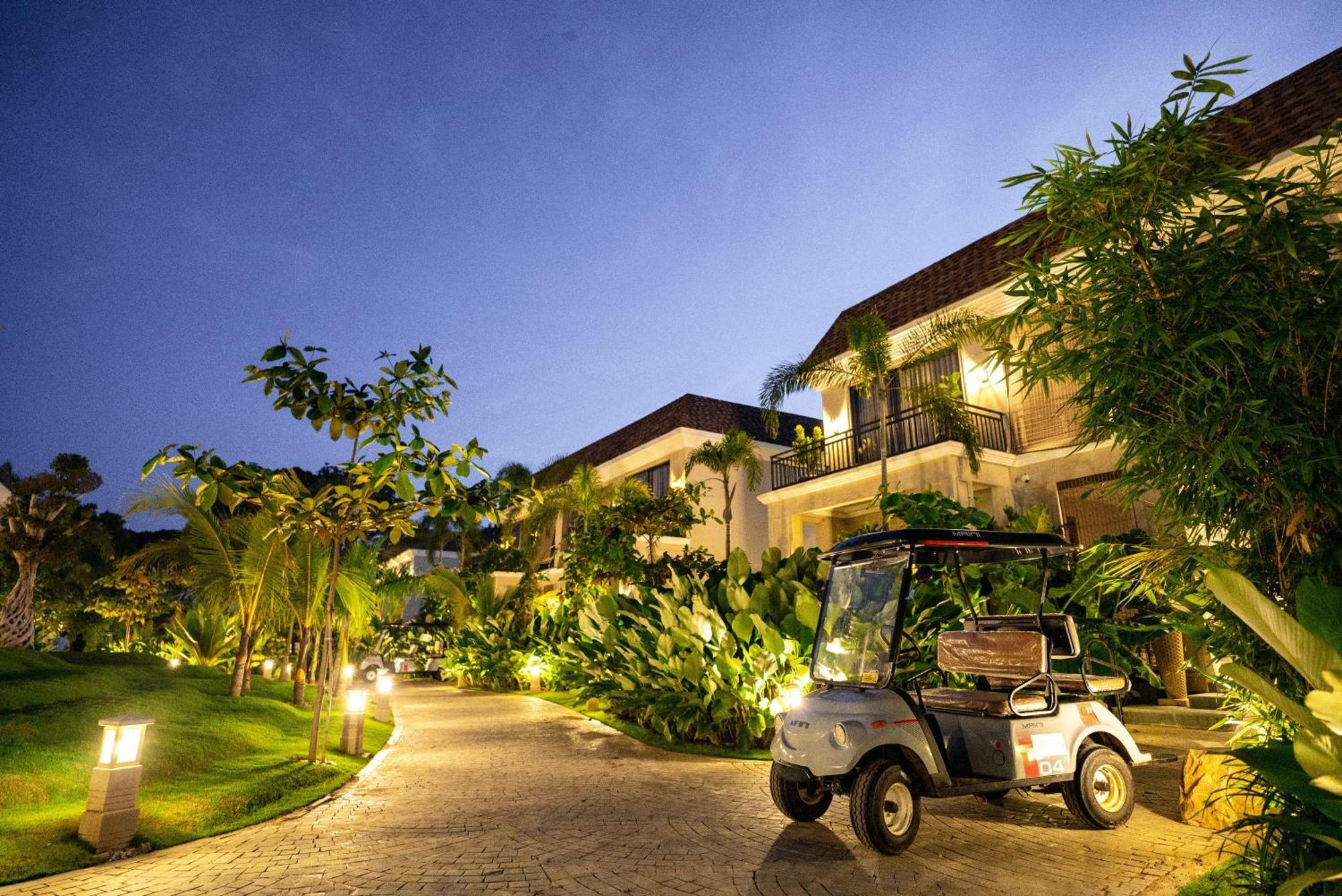 Maira Resort And Convention Centre Rāipur Extérieur photo