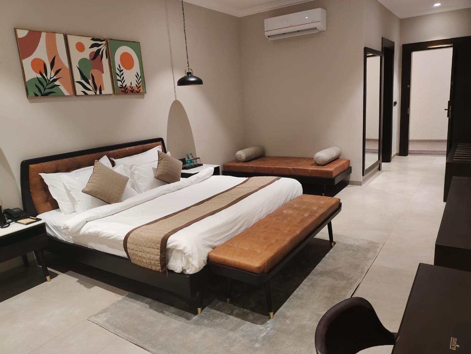 Maira Resort And Convention Centre Rāipur Extérieur photo