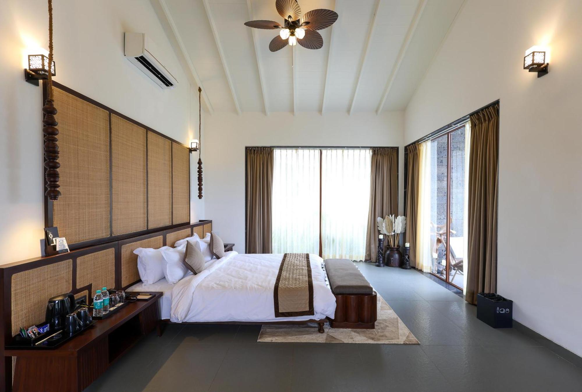 Maira Resort And Convention Centre Rāipur Extérieur photo